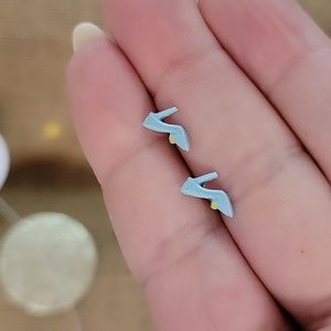 🔥LAST PAIR🔥 CINDERELLA SHOE POTTERY STUD EARRINGS